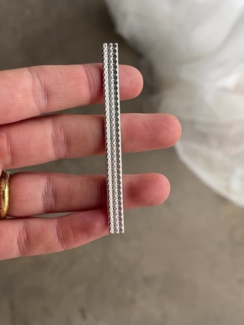 Flat Beaded Shank