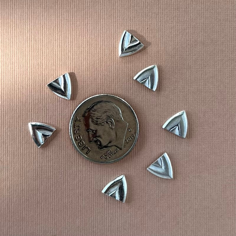 silver point embellishment