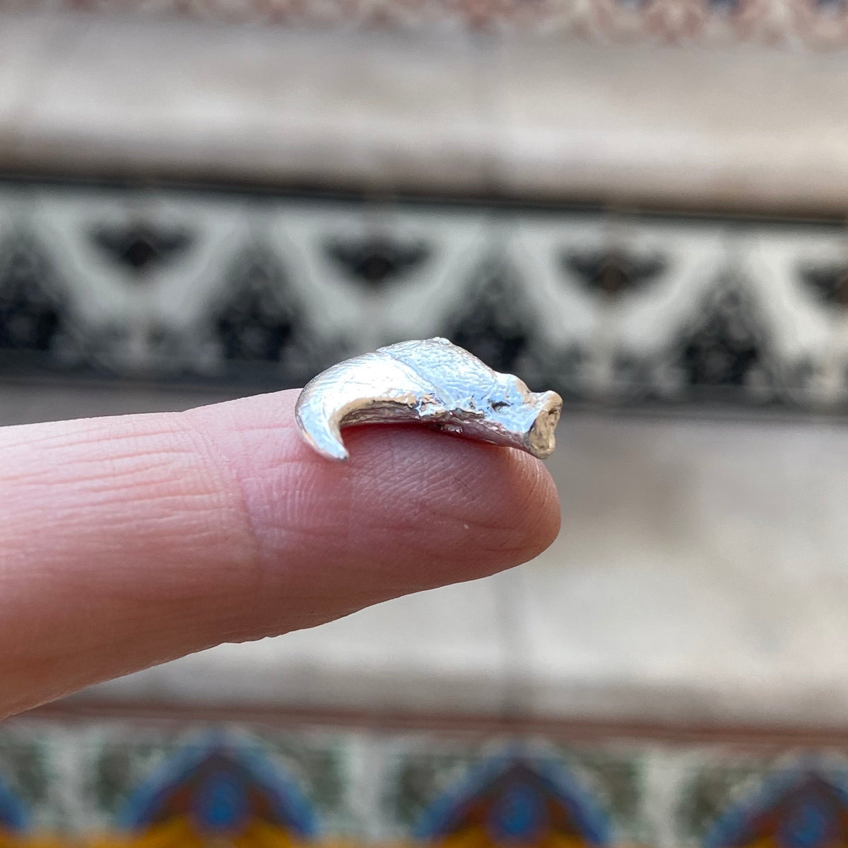 Casting Eagle Claw in silver on finger